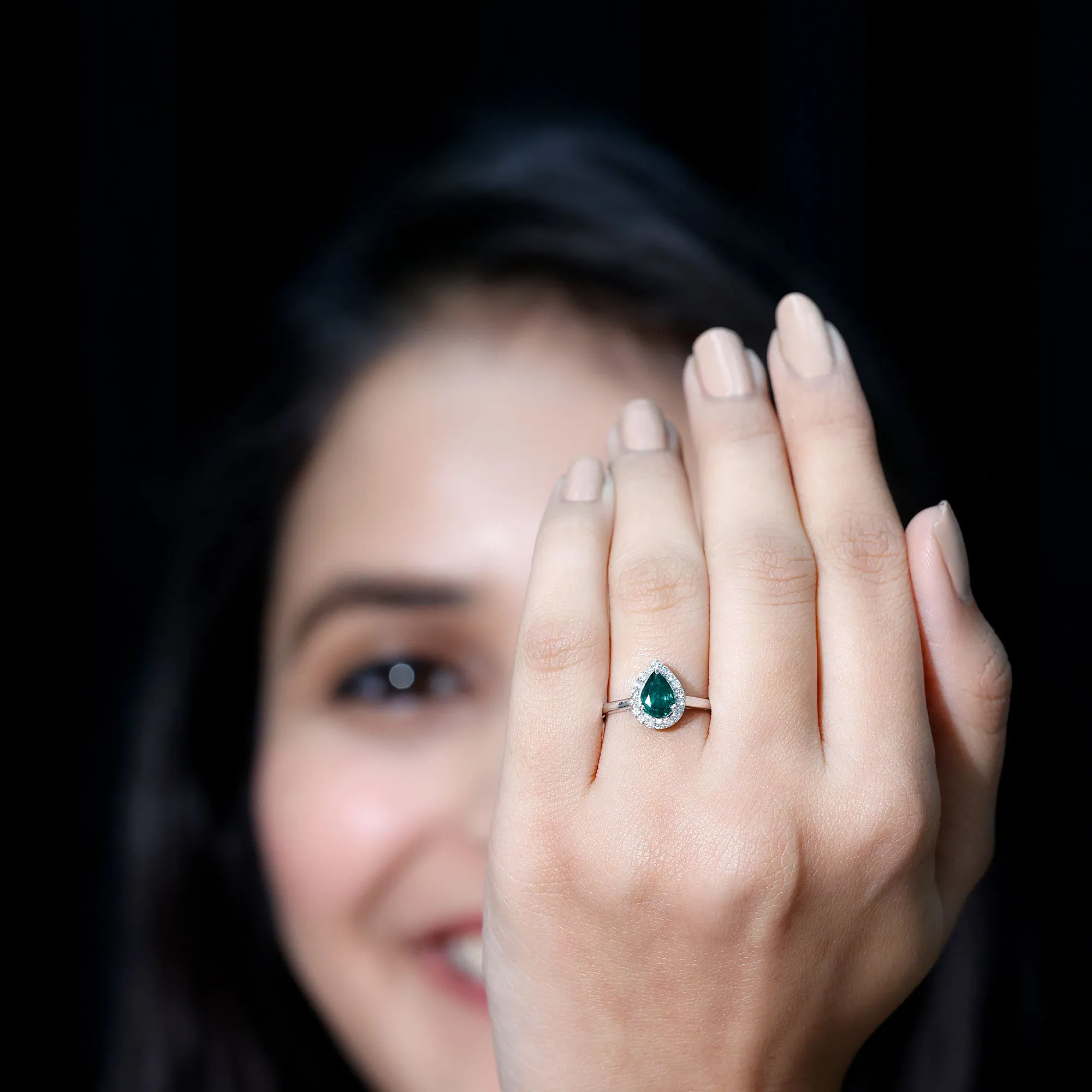 1 CT Emerald Teardrop Engagement Ring with Diamond Halo