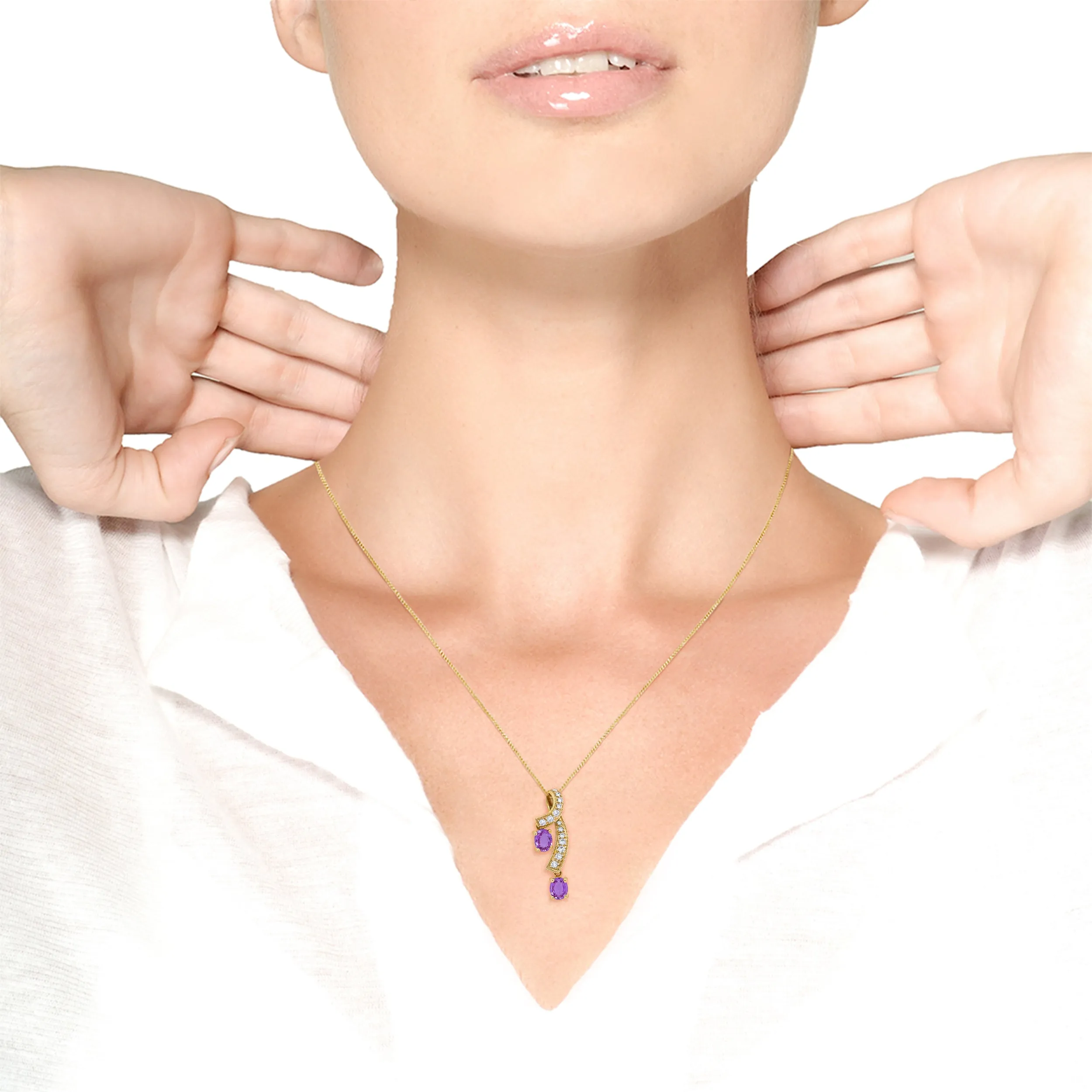 14K Yellow Gold 6x4mm Oval Pink Sapphire and 1/5 Cttw Round Diamond Pendant Necklace -