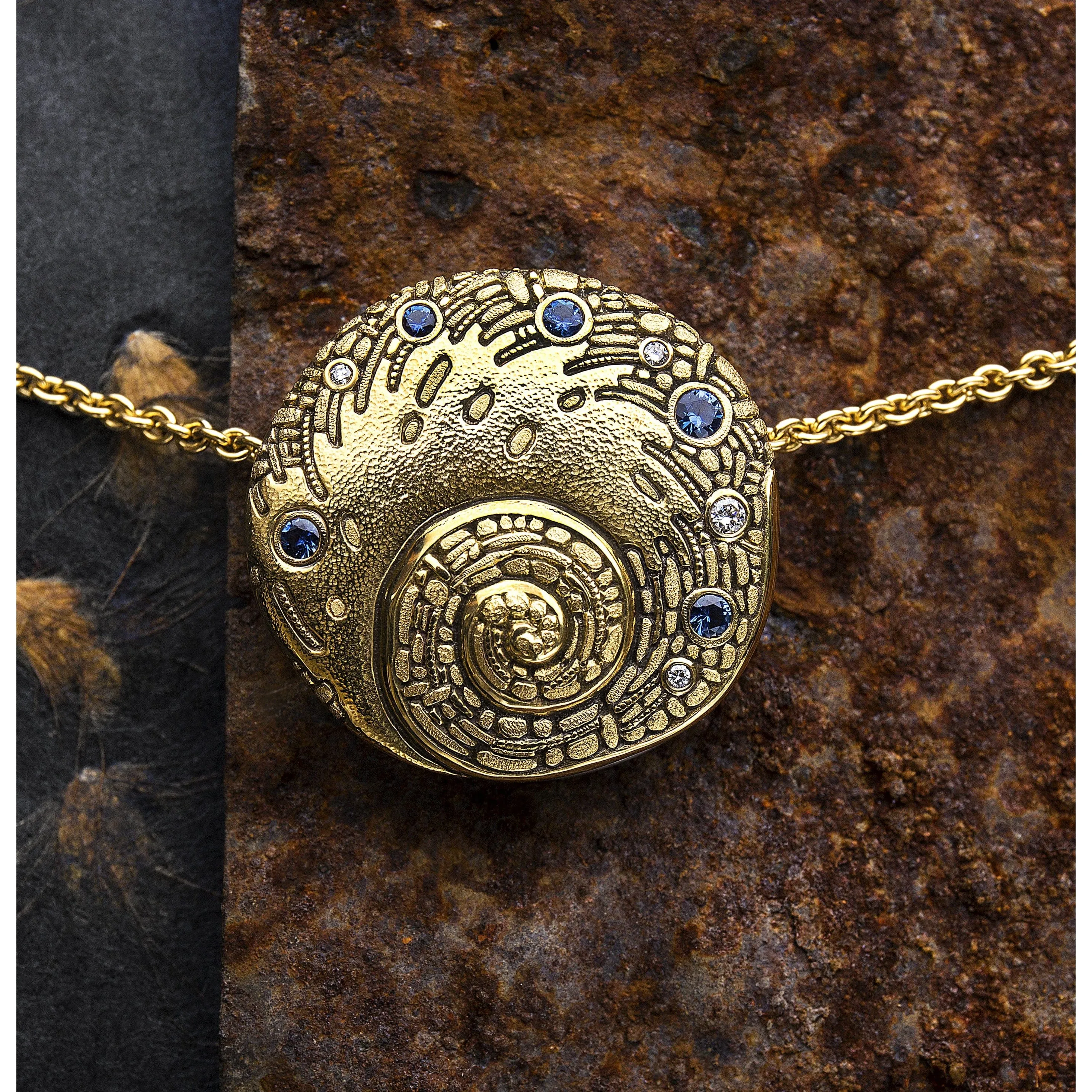 18K Whirlpool Sapphire & Diamond Pendant - M-28