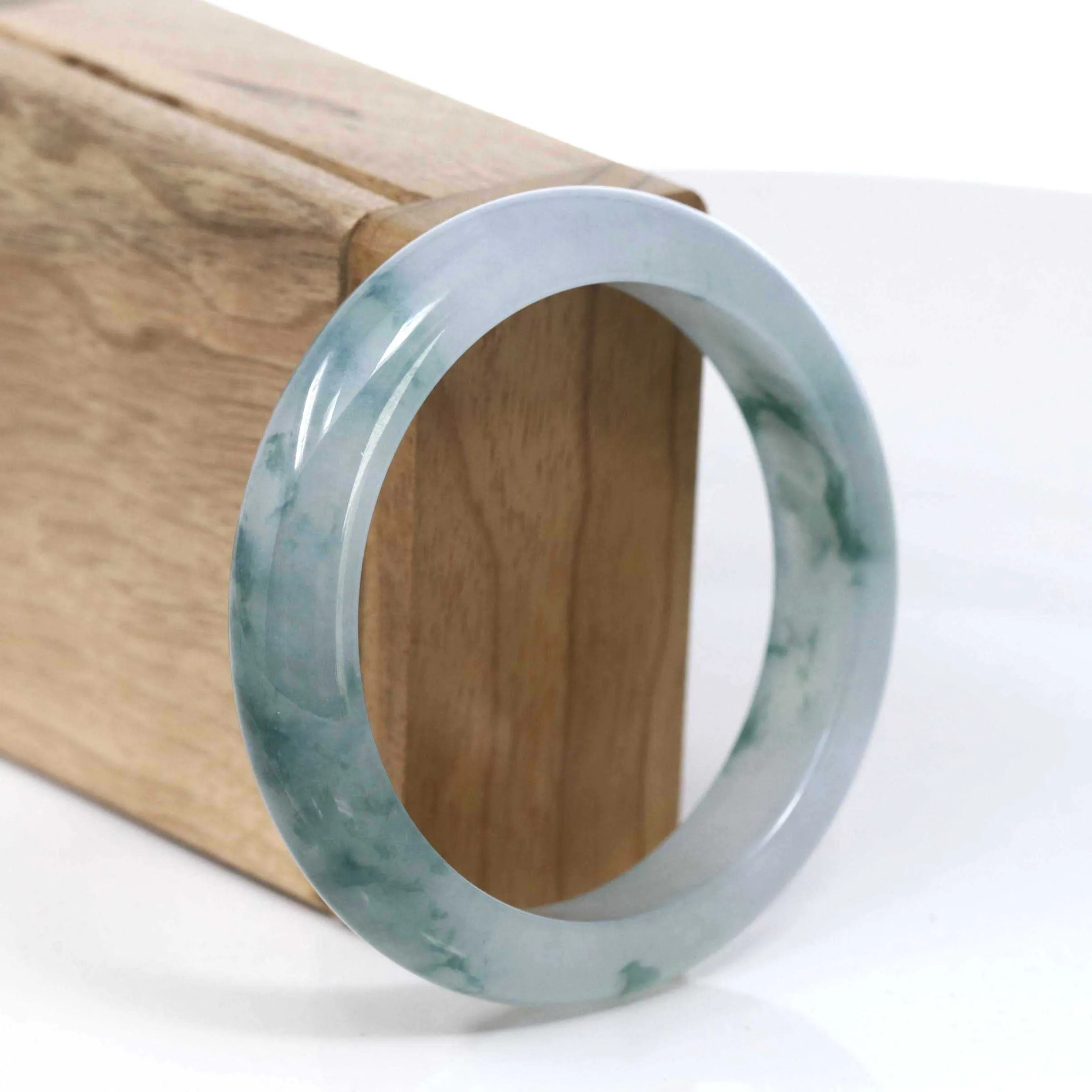 Burmese High-end Ice Blue-green Jade Jadeite Bangle Bracelet (56.31mm) ( Collectibles )T090