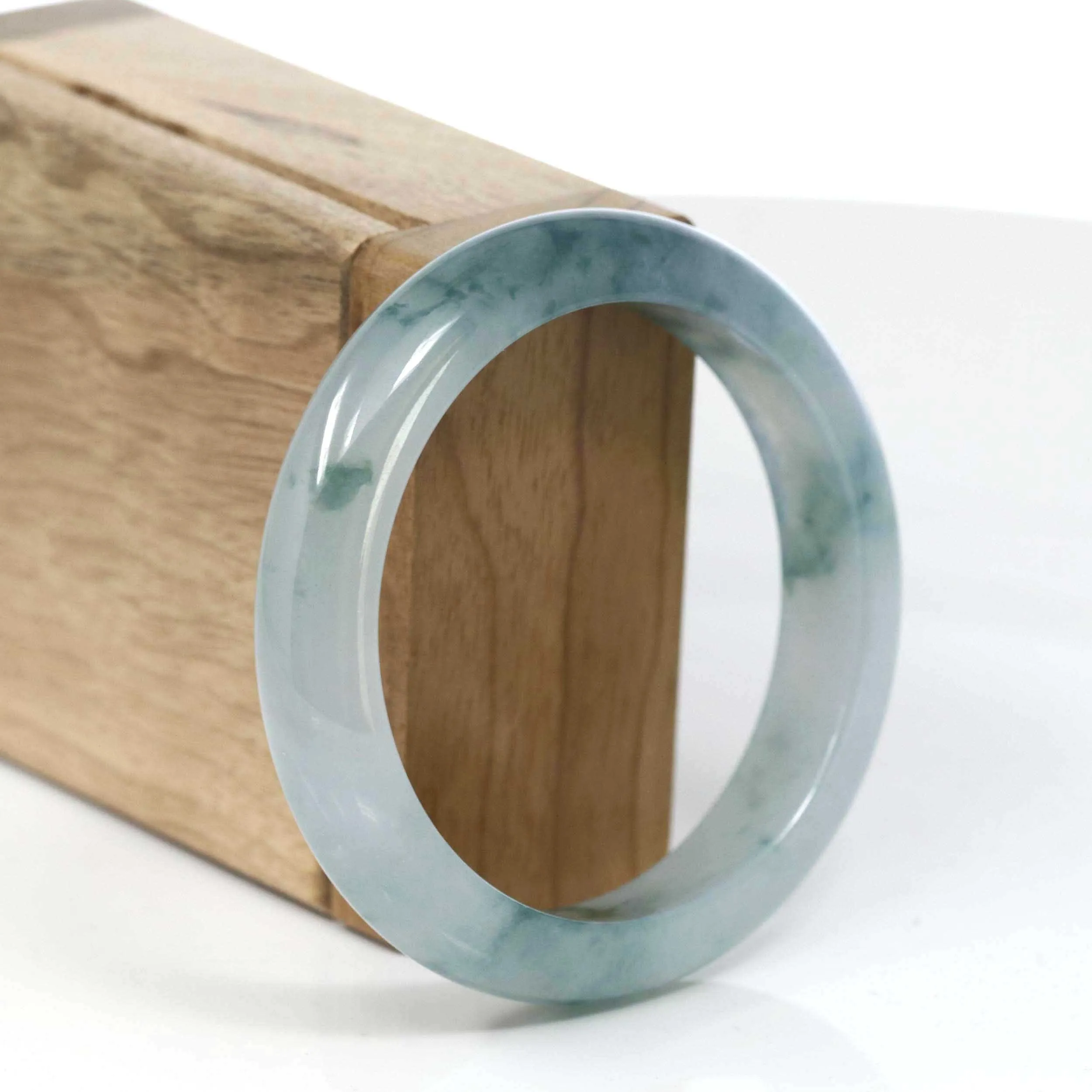Burmese High-end Ice Blue-green Jade Jadeite Bangle Bracelet (56.31mm) ( Collectibles )T090