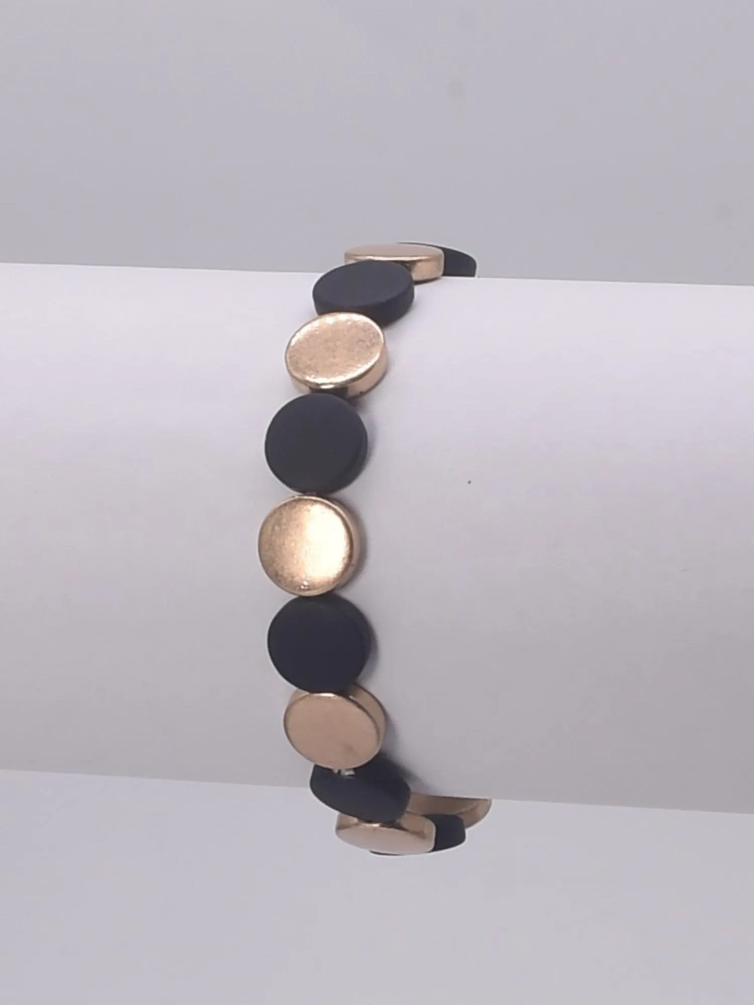 CB2122 Small Metal Beads Stretch Bracelet