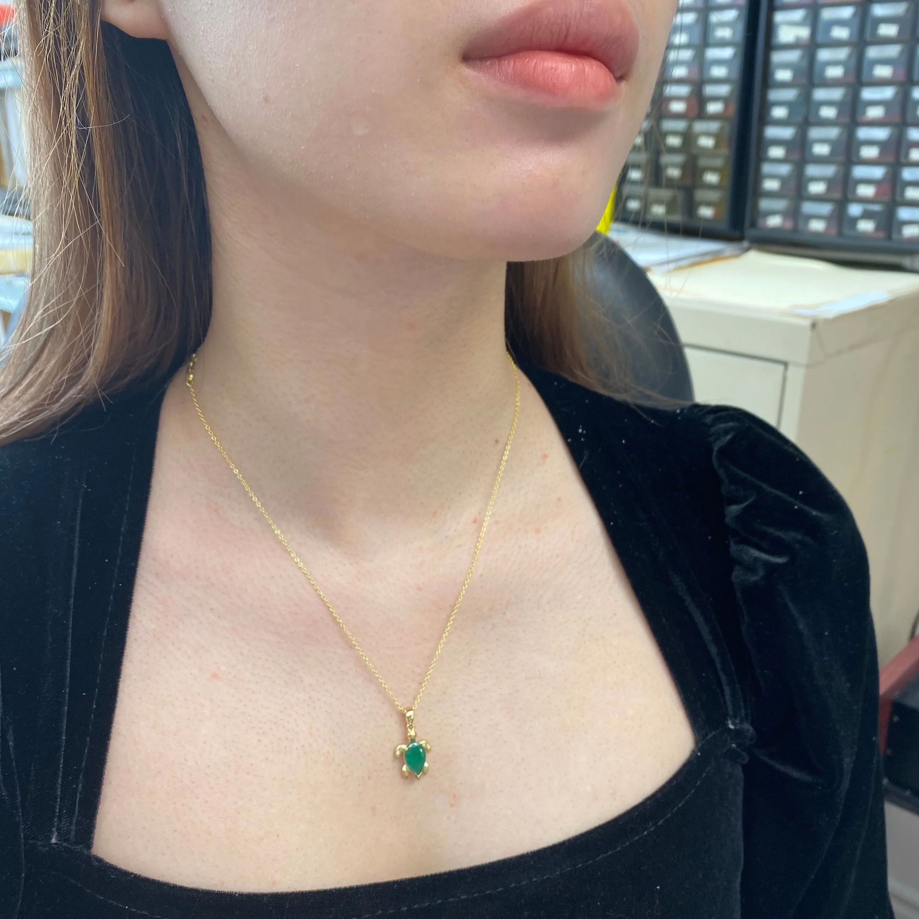 Columbian Green Emerald Turtle Pendant