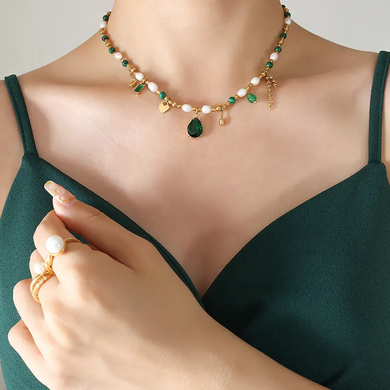 Elegant Court Style Pearl and Gem Pendant Necklace