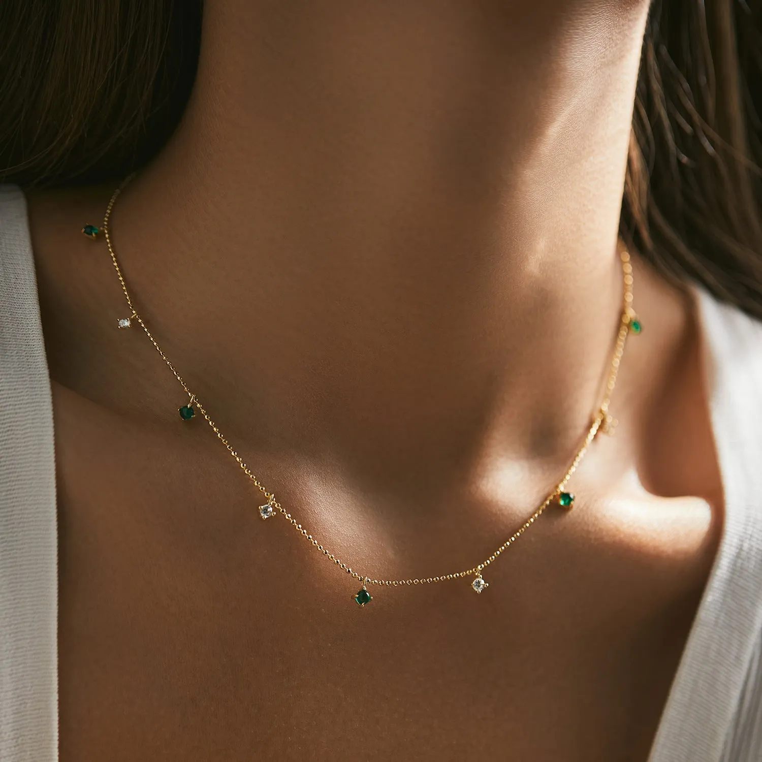Elegant French Vintage Emerald Green Zircon Sterling Silver Necklace