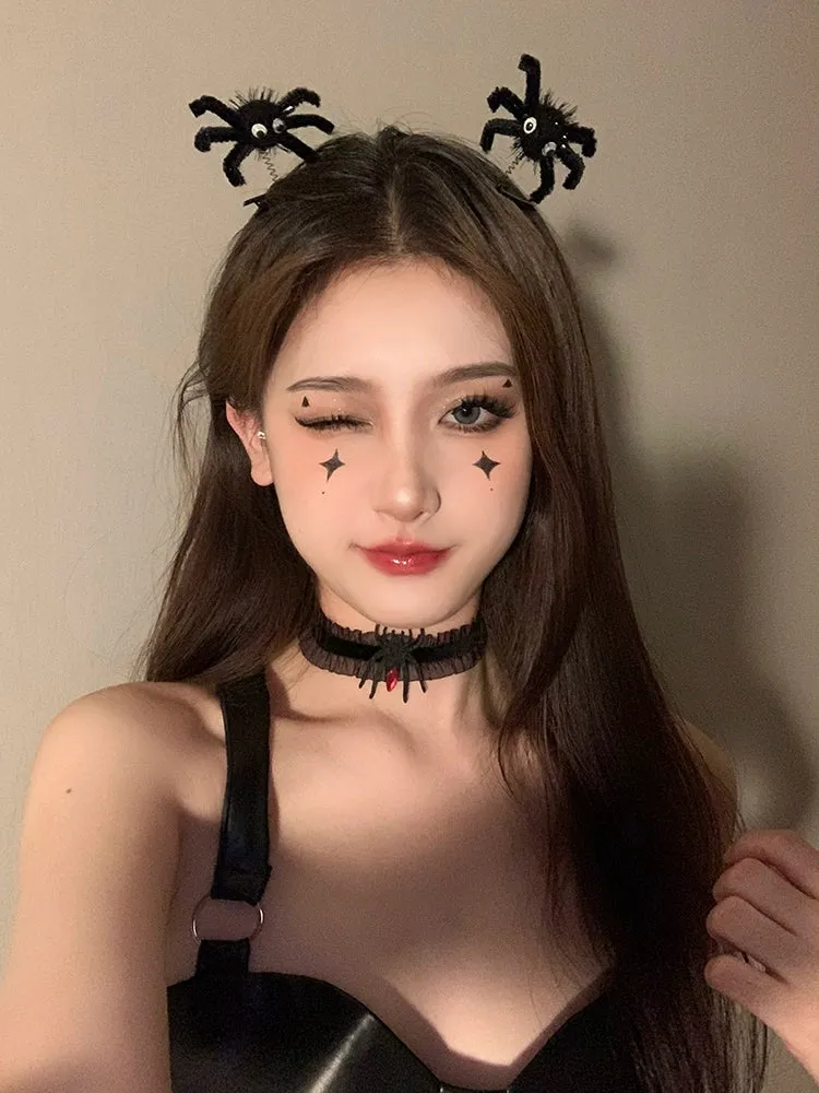 Exaggerated Spider Skull Headwear
