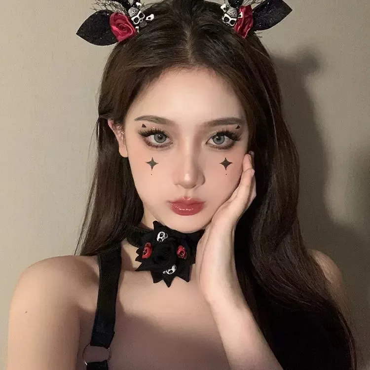 Exaggerated Spider Skull Headwear