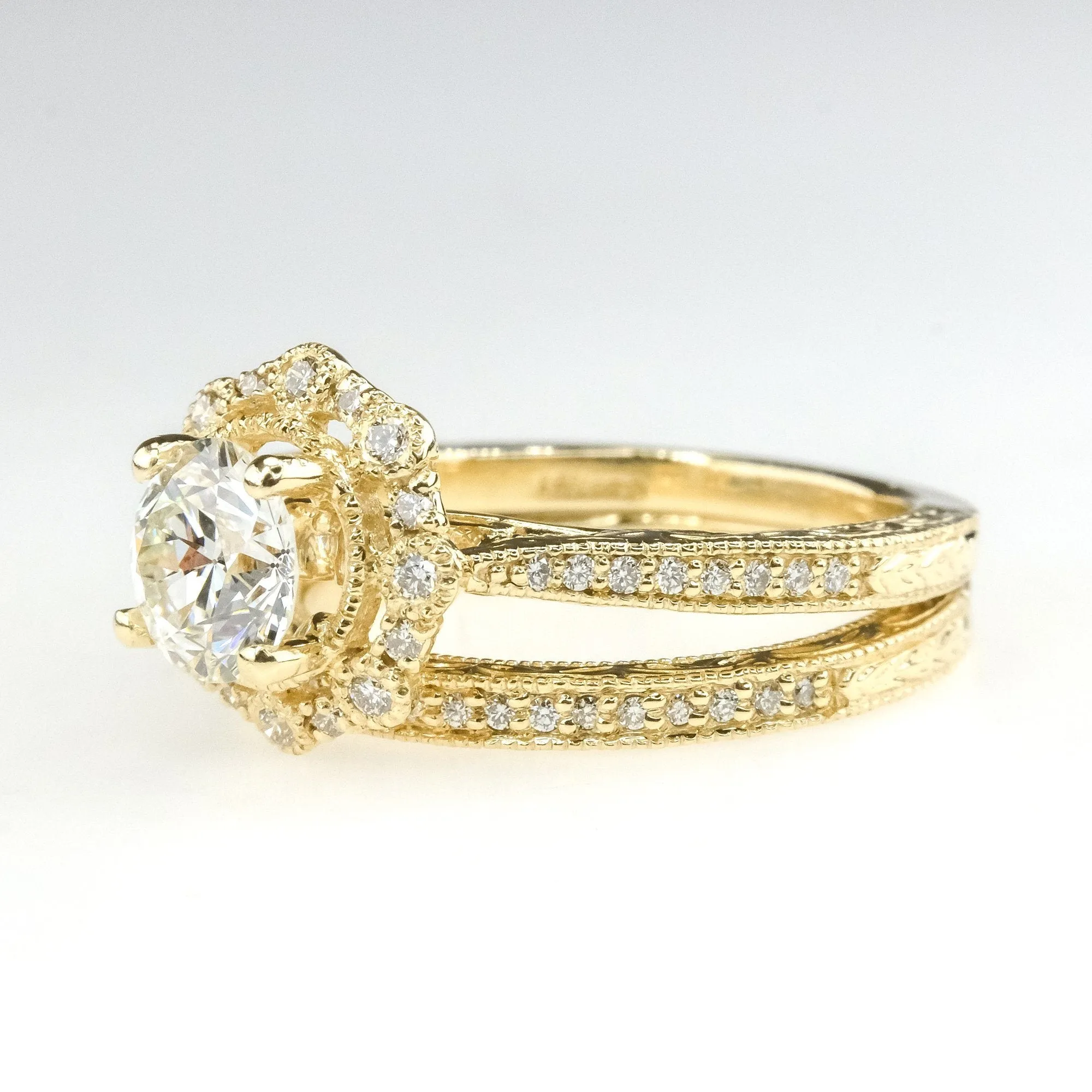 GIA 0.93ct VS2/H Round Diamond Halo Accented Bridal Set in 14K Yellow Gold