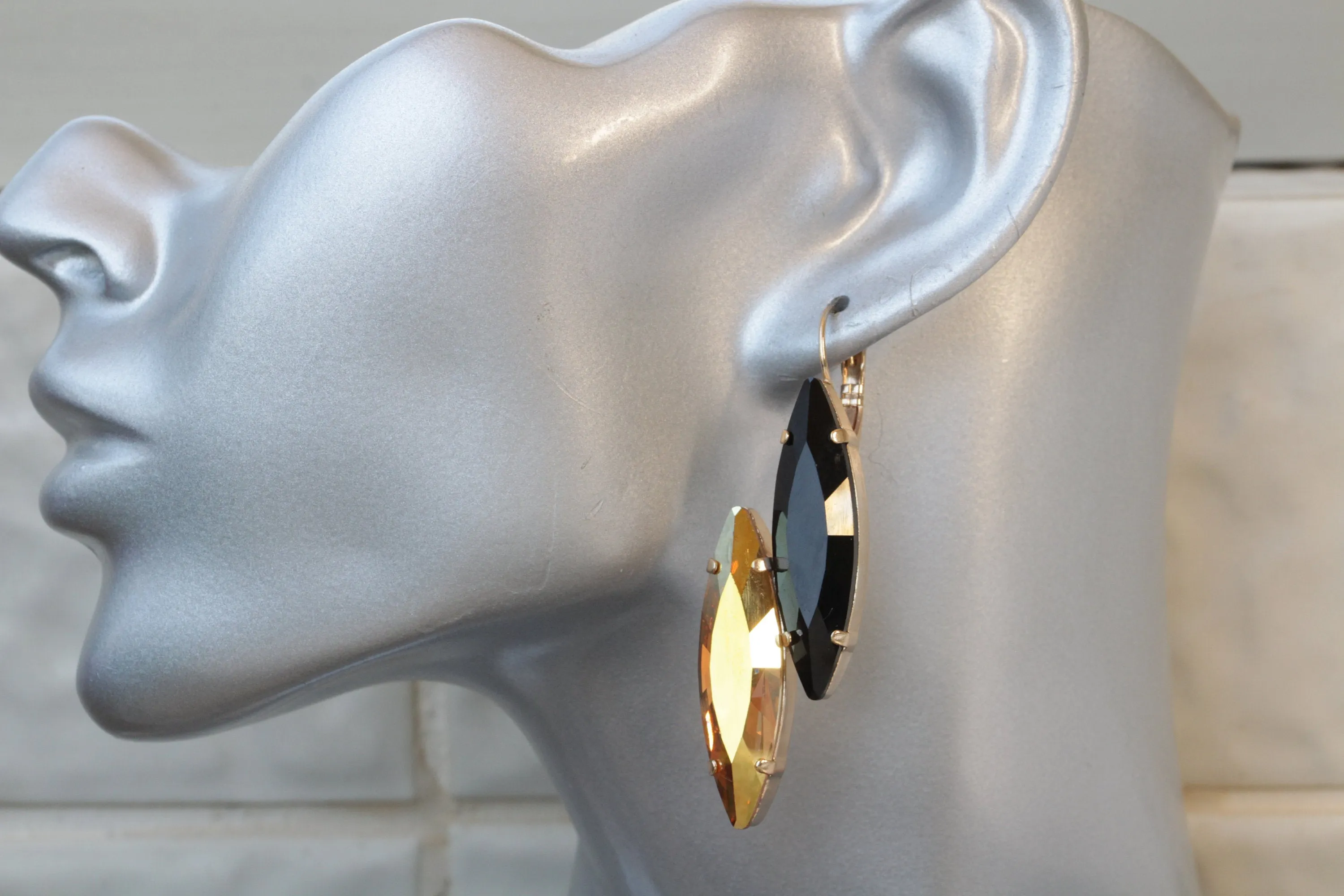 GOLD AND BLACK earrings