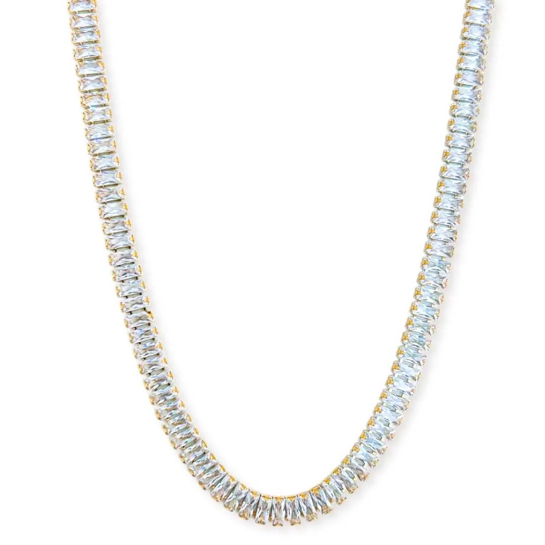 GRACE NECKLACE CLEAR