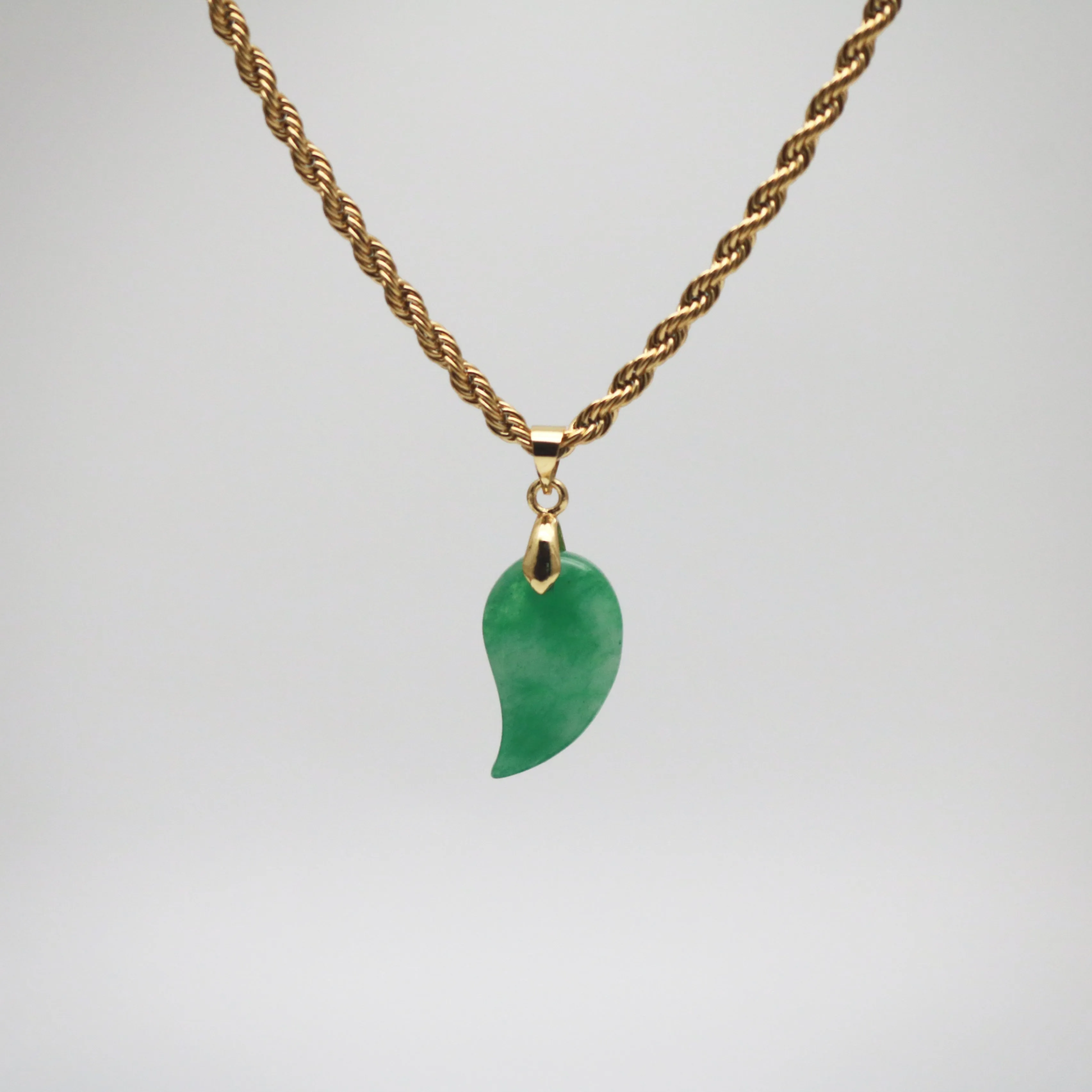 Jade Pendant Necklace - Comma
