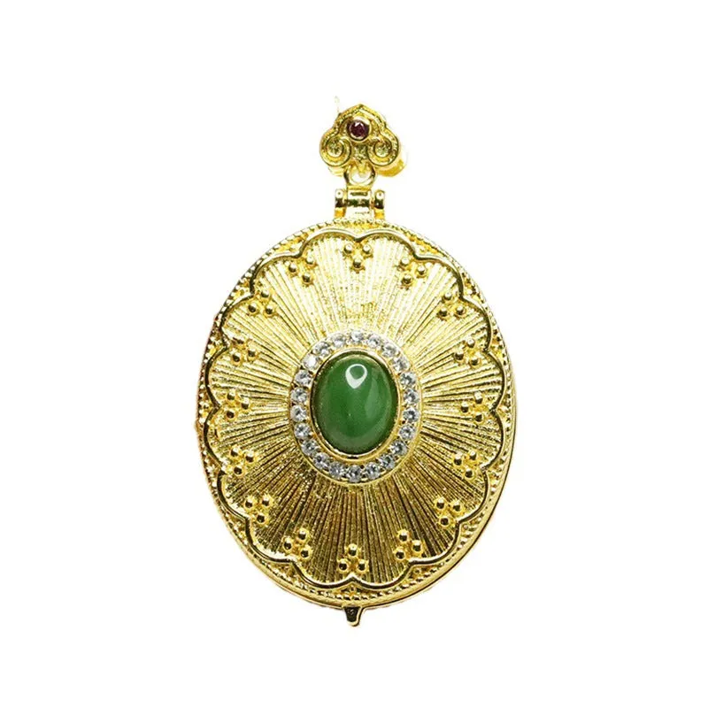 Jade Pendant Necklace with Zircon Photo Box Detail