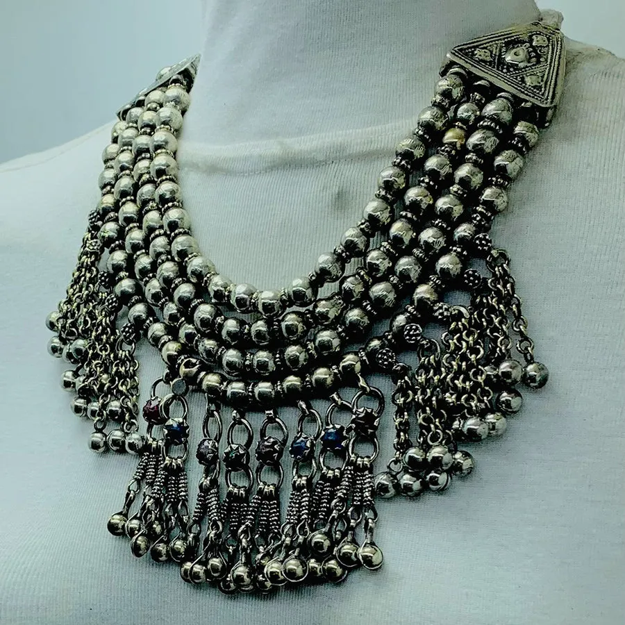 Multilayers Beaded Choker Necklace With Glass Stones