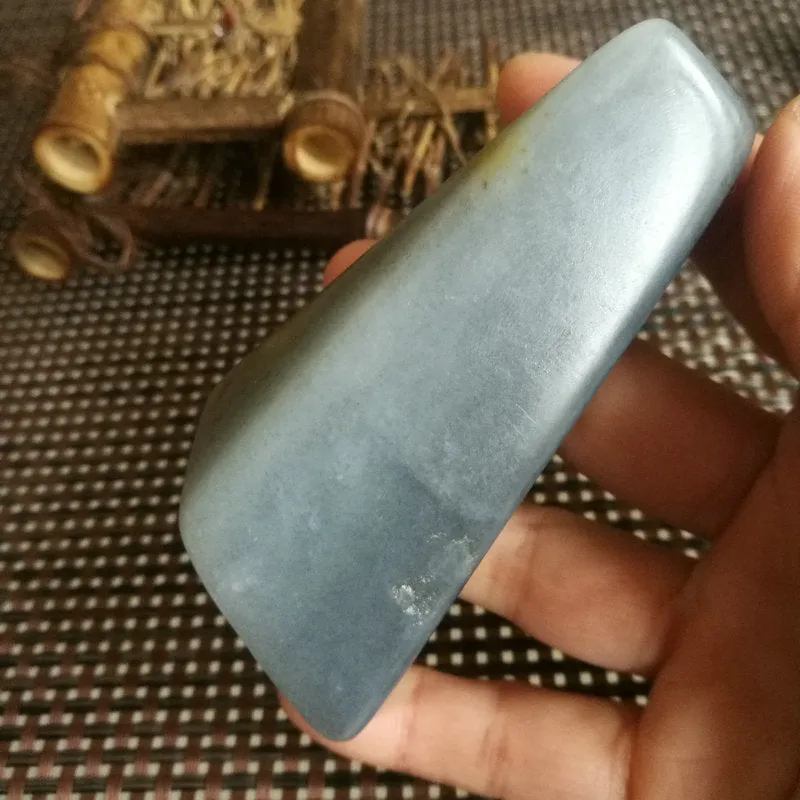 Natural Hetian Jade Rough Nephrite Raw (181g, 7.5X4.7X2.5cm)