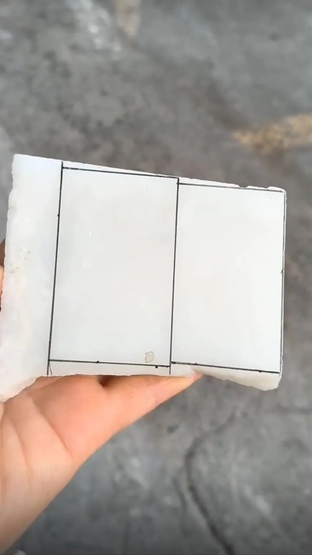 Natural Hetian Jade Rough Nephrite Raw (181g,9.5X6.6X0.9cm)