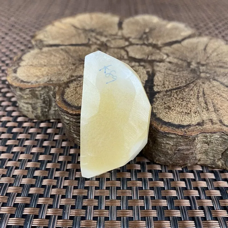 Natural Hetian Jade Rough Nephrite Raw (24g,4.7X2.4X1.3cm)