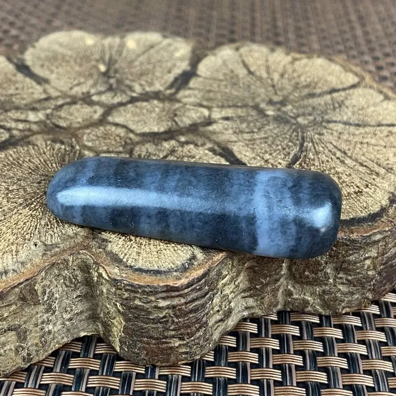 Natural Hetian Jade Rough Nephrite Raw (25g,5.3X2.0X1.1cm)