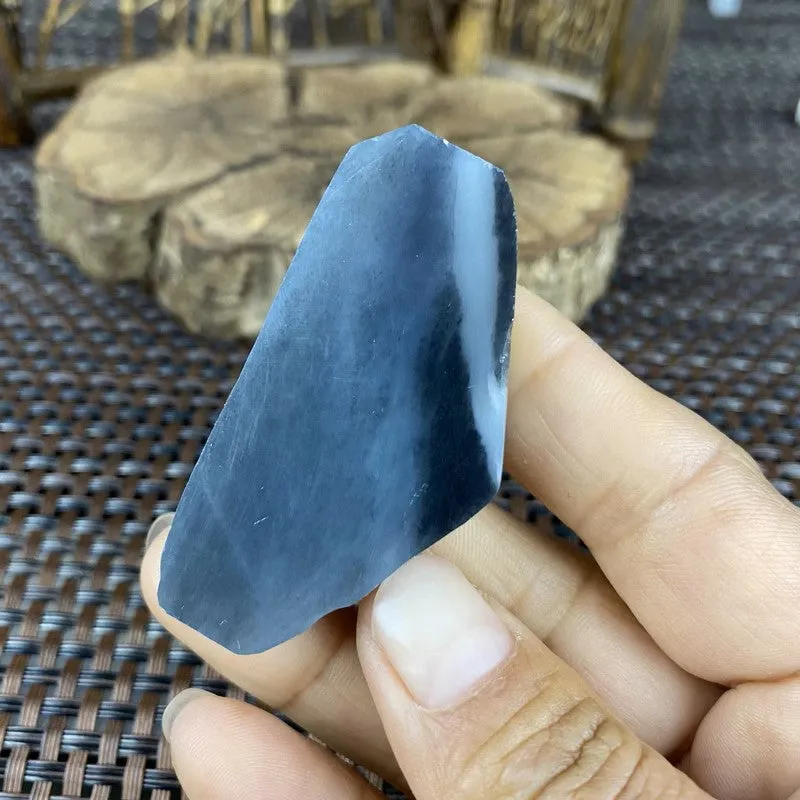 Natural Hetian Jade Rough Nephrite Raw (33g,5.3X2.7X1.0cm)