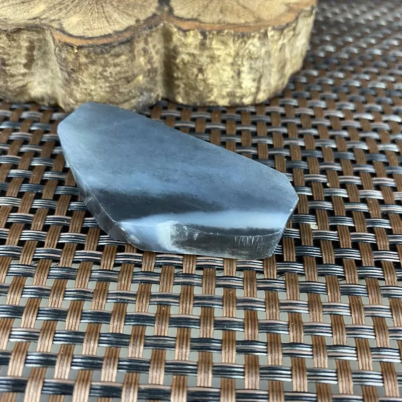 Natural Hetian Jade Rough Nephrite Raw (33g,5.3X2.7X1.0cm)