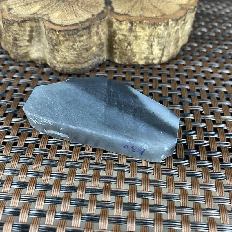 Natural Hetian Jade Rough Nephrite Raw (33g,5.3X2.7X1.0cm)