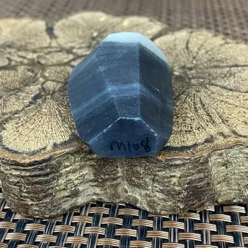 Natural Hetian Jade Rough Nephrite Raw (44g,4.8X3.1X1.5cm)