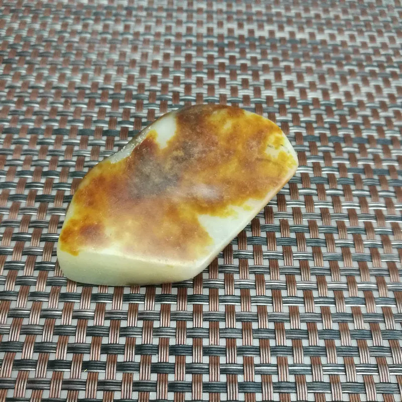 Natural Hetian Jade Rough Nephrite Raw (91g,7X4X1.8cm)