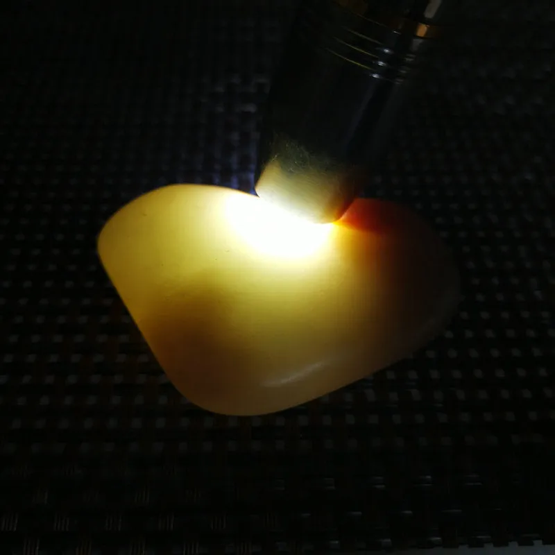 Natural Hetian Jade Rough Nephrite Raw (97g,5.6X4.6X1.9cm)