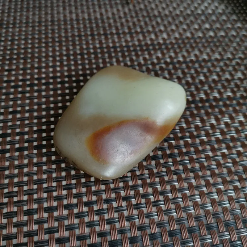 Natural Hetian Jade Rough Nephrite Raw (97g,5.6X4.6X1.9cm)