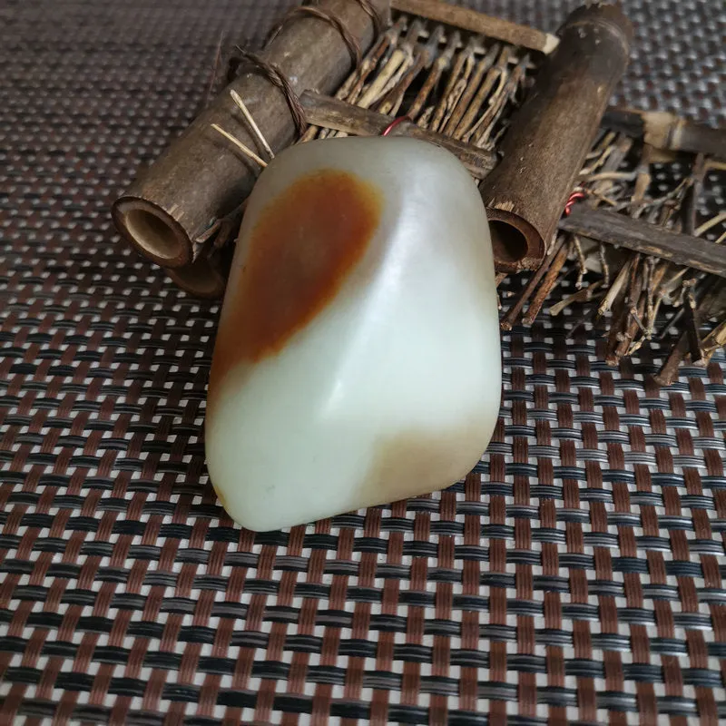 Natural Hetian Jade Rough Nephrite Raw (97g,5.6X4.6X1.9cm)