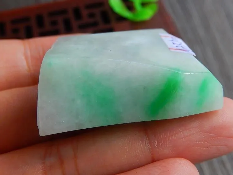 Natural Jade Jadeite Raw (36g, 37X30X13mm)