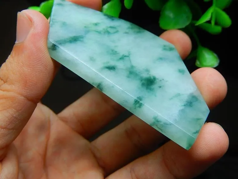 Natural Jade Jadeite Raw (39g, 77X40X5mm)