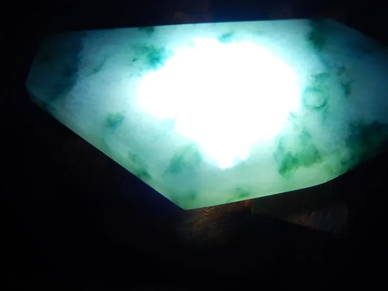 Natural Jade Jadeite Raw (39g, 77X40X5mm)