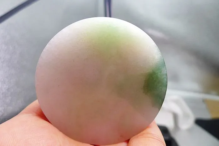 Natural Jade Rough Jadeite Raw (110g,5.4X1.4cm)
