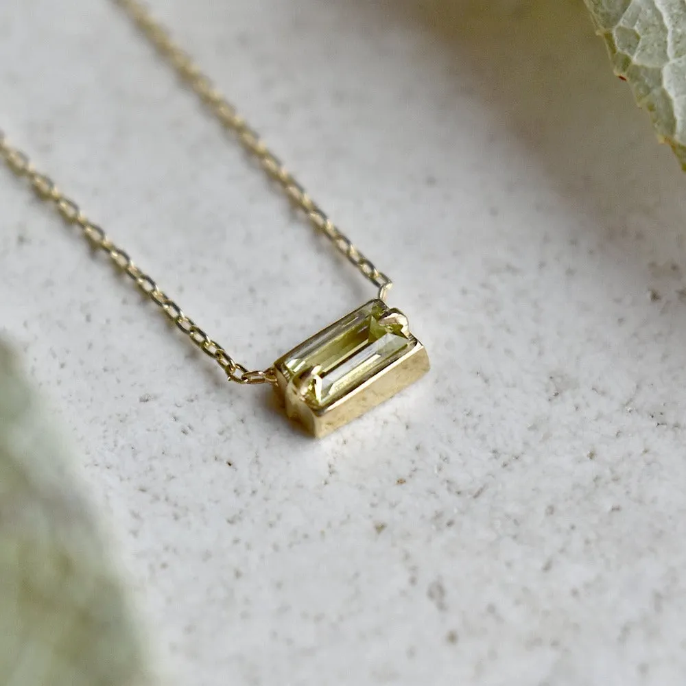 Nova Green Sapphire Single Baguette Necklace