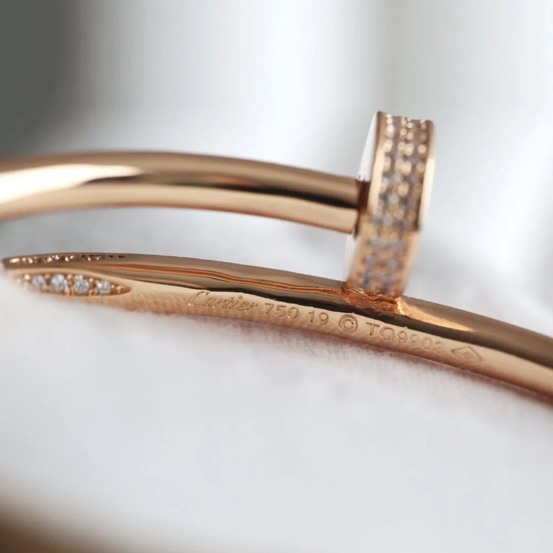 Round Brilliant Diamond Bracelet