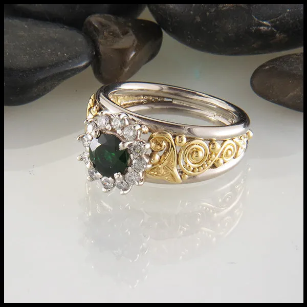 Tsavorite Halo Knotwork Ring
