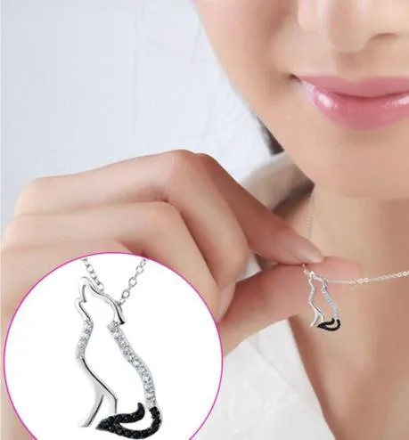 Wolf Necklace - Free Shipping!